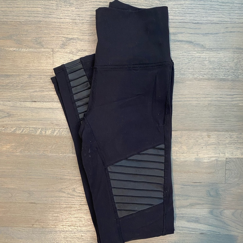 All Yoga Women’s Moto Leggings, Size Small